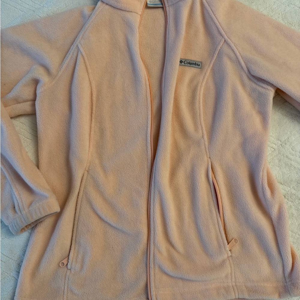 Columbia Women's Soft Peach fleece Jacket